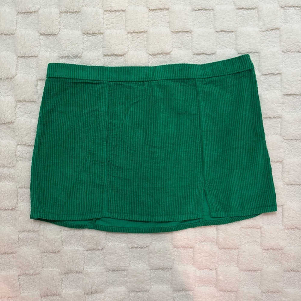 Aerie Corduroy Micro Mini Skirt, Low Rise, Kelly Green, Size Large NWT